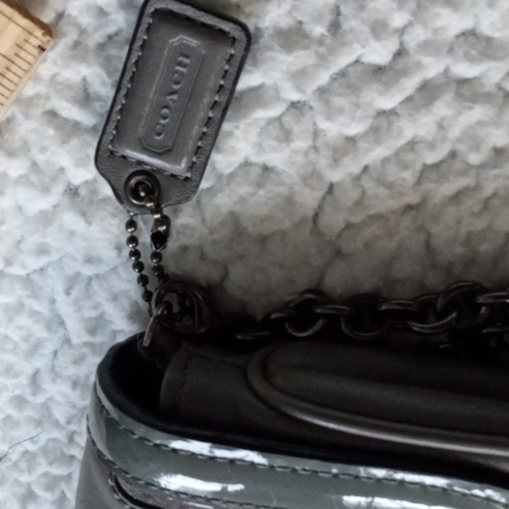 Coach Kristen Spectator leather Bag, external pocket under flap, Gunmetal, EUC - Picture 7 of 8